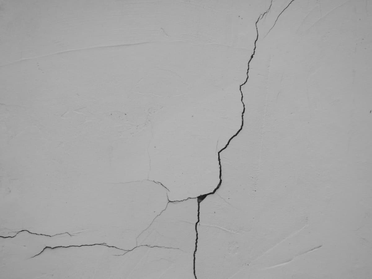Drywall hole repair Portland — EVN Handyman